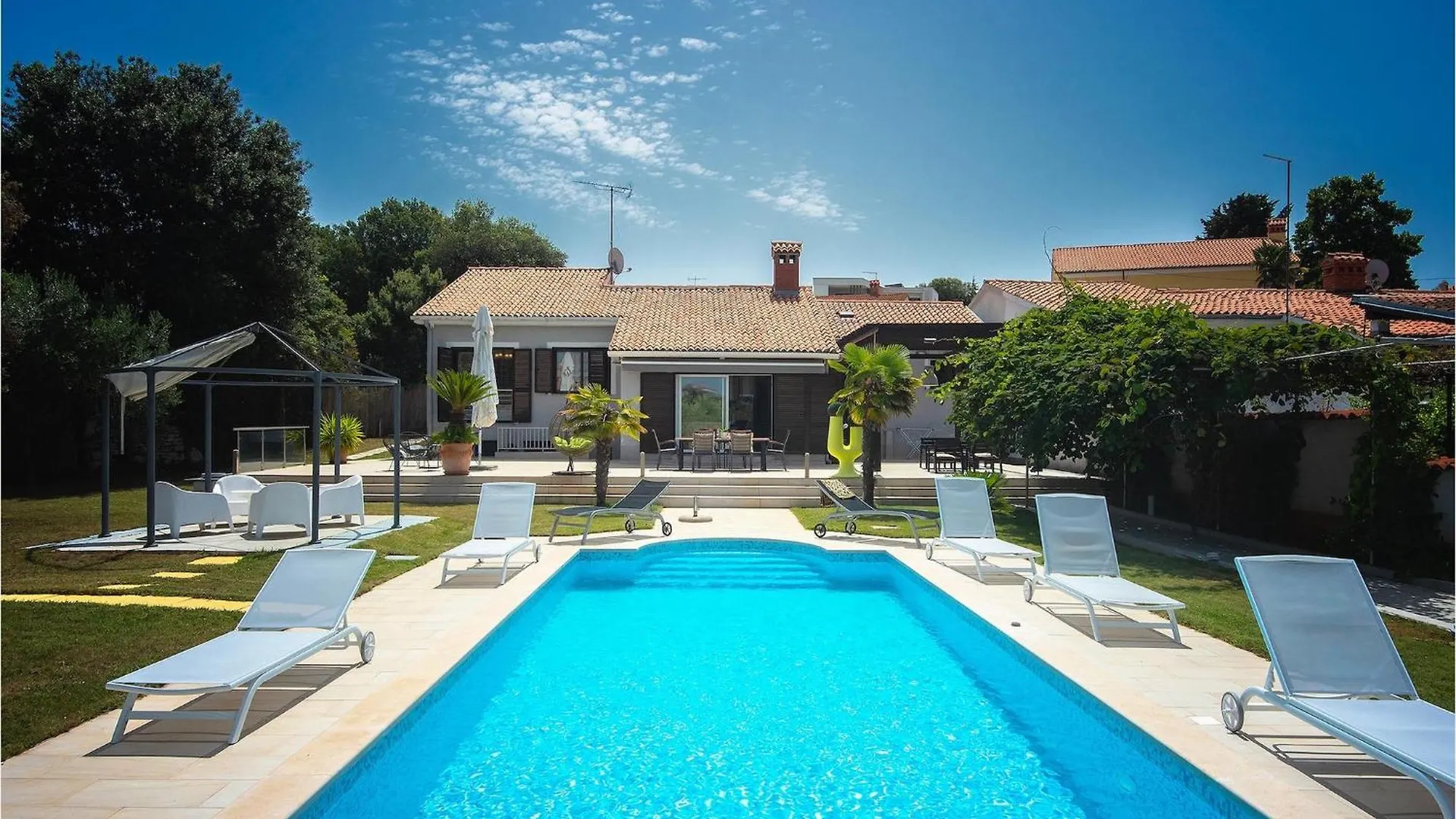 Casa de Férias Villa Contessa Pula Croácia